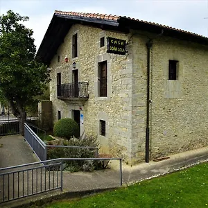 Hotel Doña Lola, Izarra