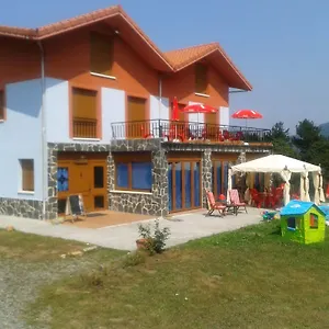 Hotel Mendi Alai, Carranza
